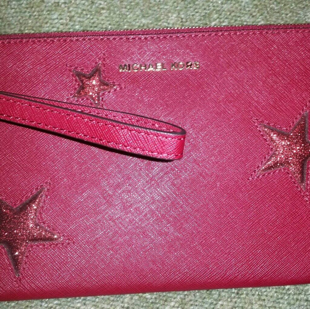 Michael Kors wristlet